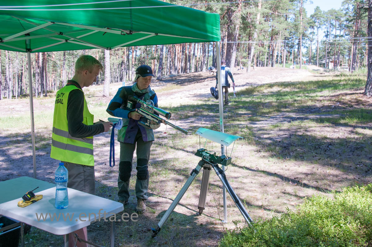 Heli Jalakas in checkpoint